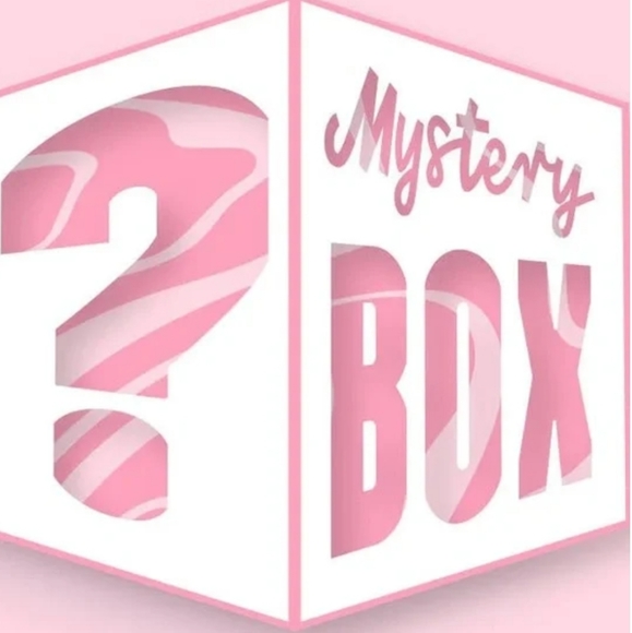 Women's Clothes Mystery Box! - Picture 1 of 2